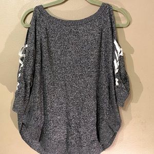 Express Grey Laced Up Peek A Boo Sleeve Size Small